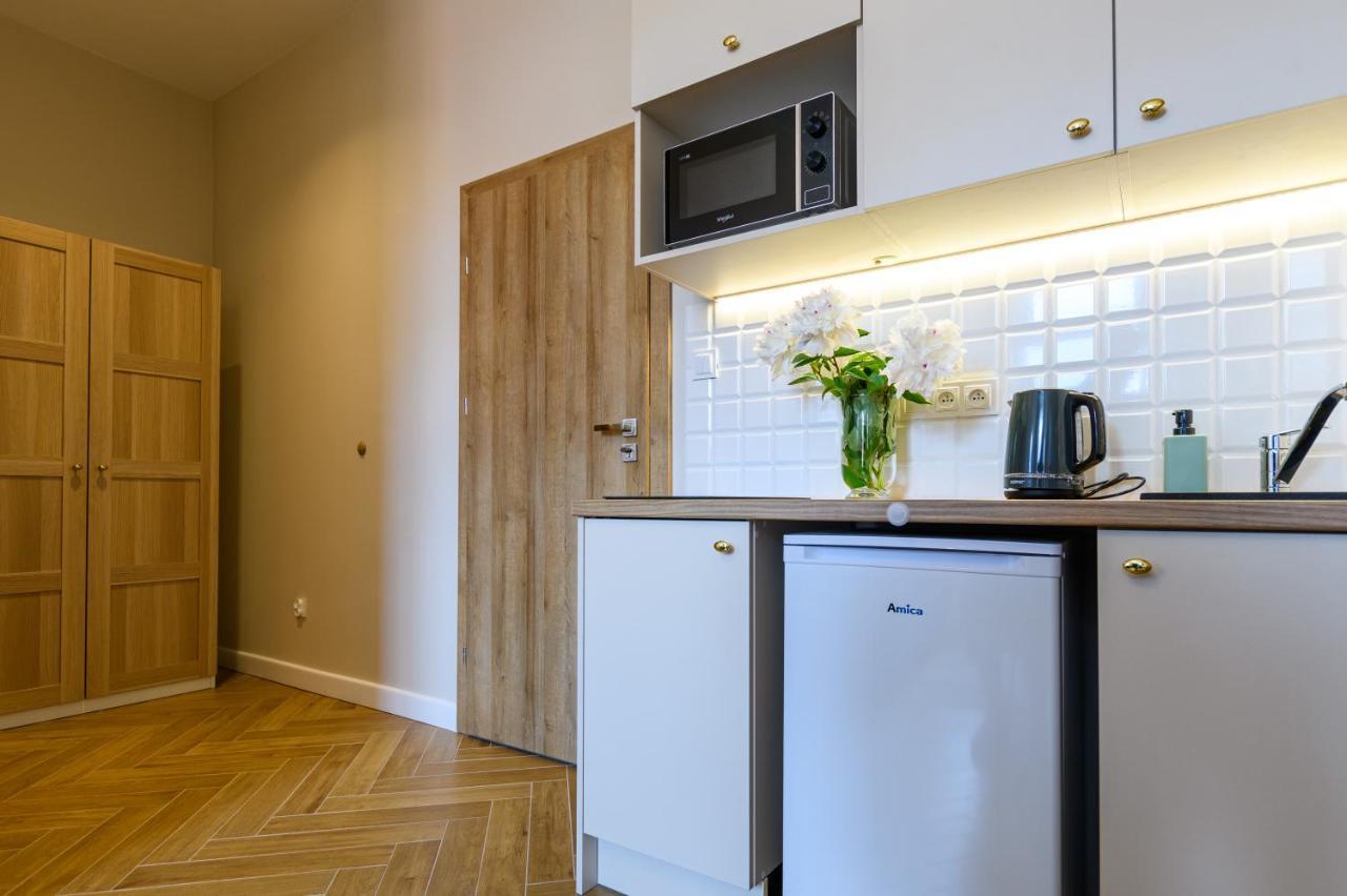 Movo Old Town Apartments วอร์ซอ ภายนอก รูปภาพ