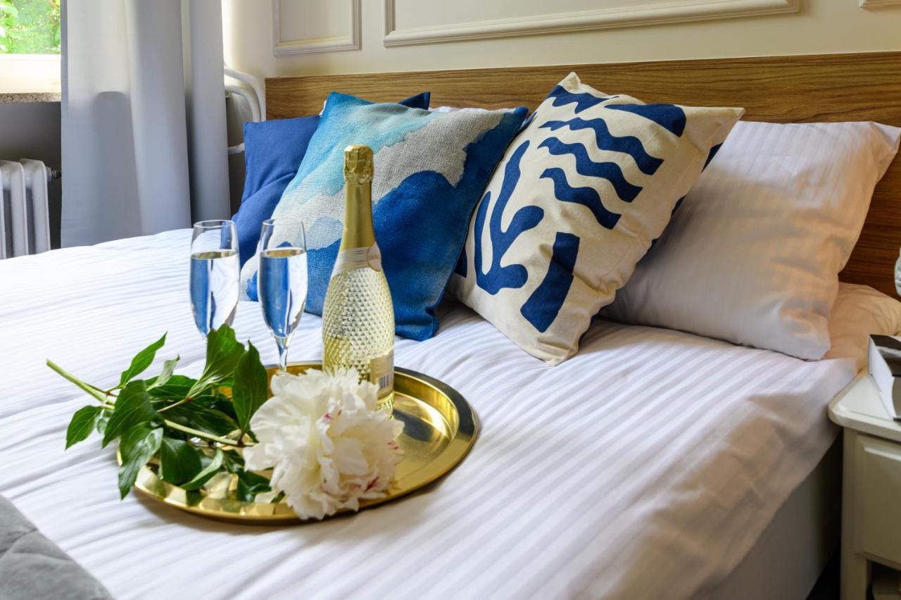 Movo Old Town Apartments วอร์ซอ ภายนอก รูปภาพ