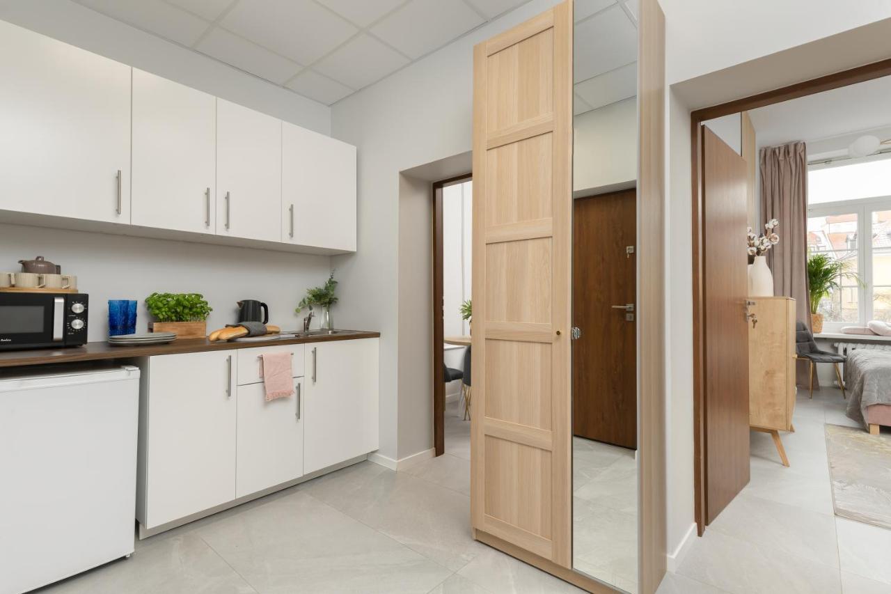Movo Old Town Apartments วอร์ซอ ภายนอก รูปภาพ